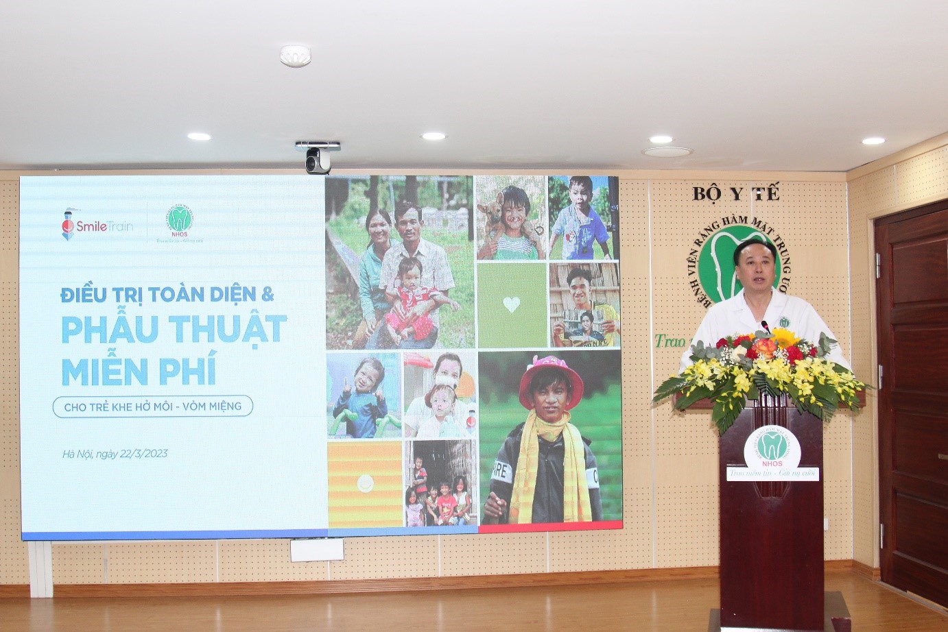 BỆNH VIỆN RĂNG HÀM MẶT TRUNG ƯƠNG HÀ NỘI PHỐI HỢP VỚI TỔ CHỨC SMILE TRAIN TỔ CHỨC CHƯƠNG TRÌNH TRUYỀN THÔNG TƯ VẤN ĐIỀU TRỊ TOÀN DIỆN VÀ PHẪU THUẬT MIỄN PHÍ CHO TRẺ KHE HỞ MÔI – VÒM MIỆNG.